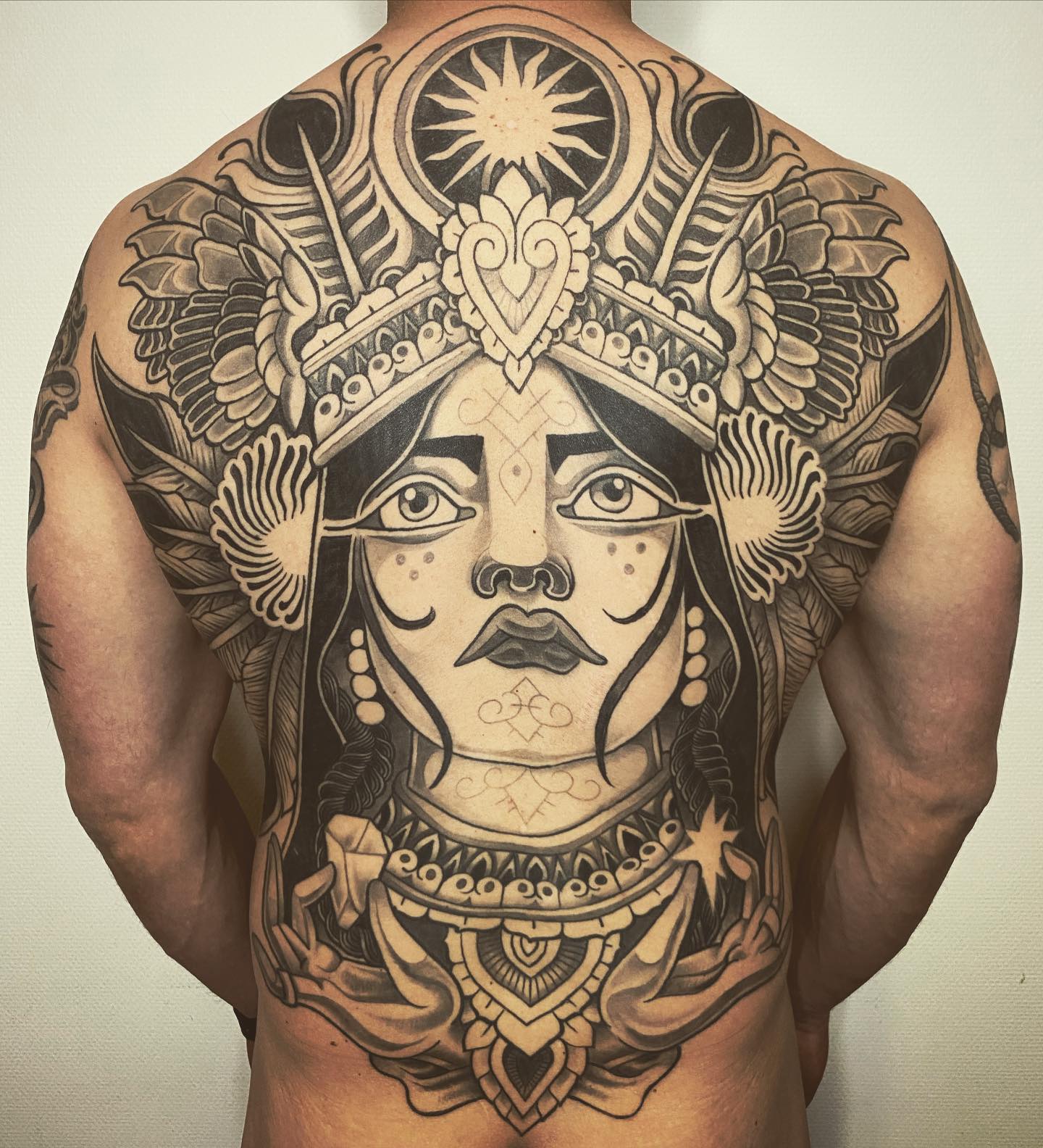 Custom tattoo gemaakt bij Stay True private tattoo studio